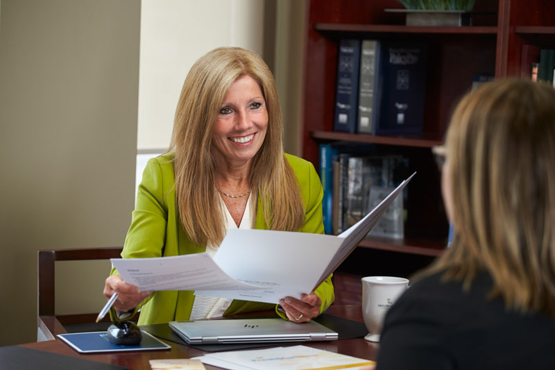 Kathy Lenart - Licensed Insolvency Trustee